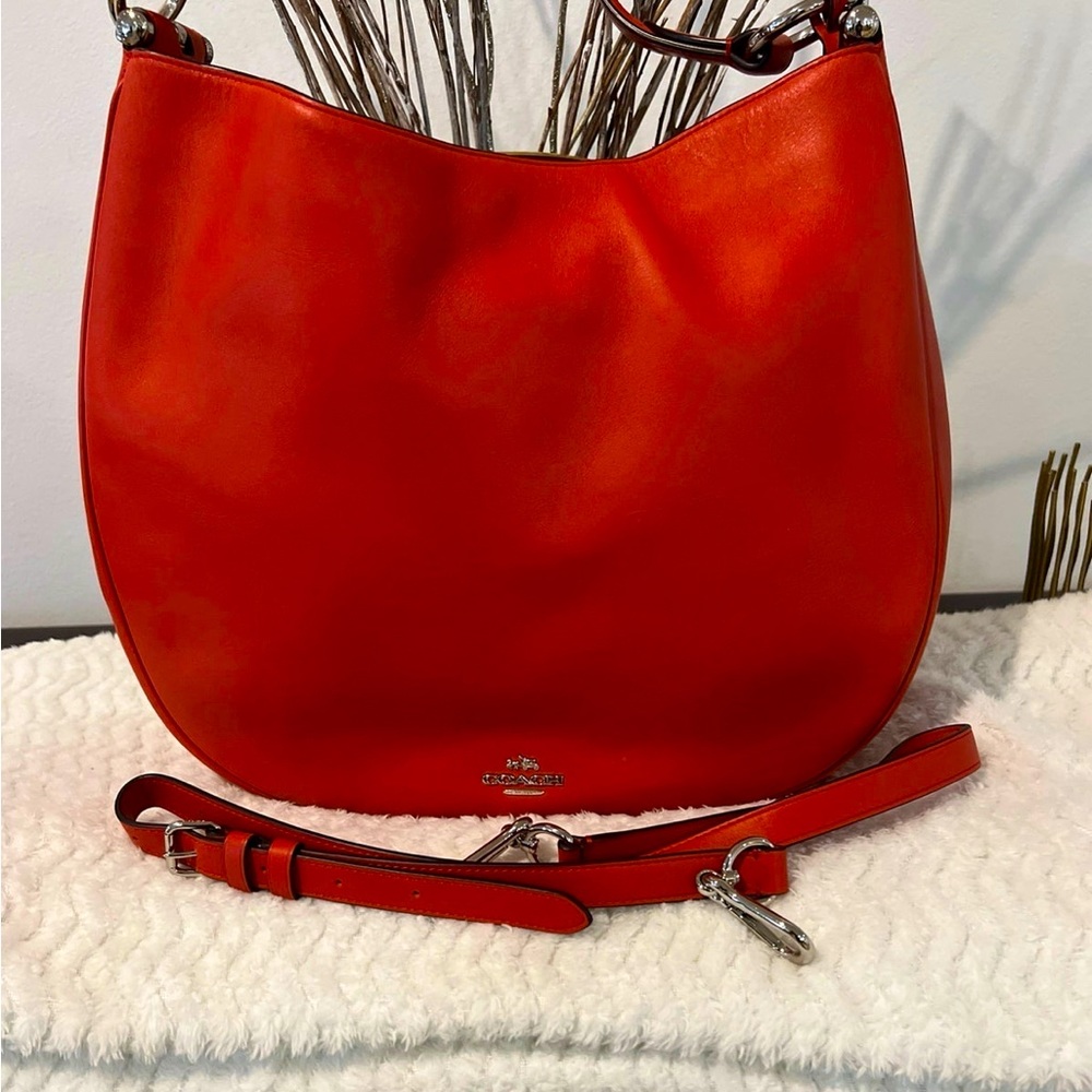 Coach shoulder bag with crossbody strap